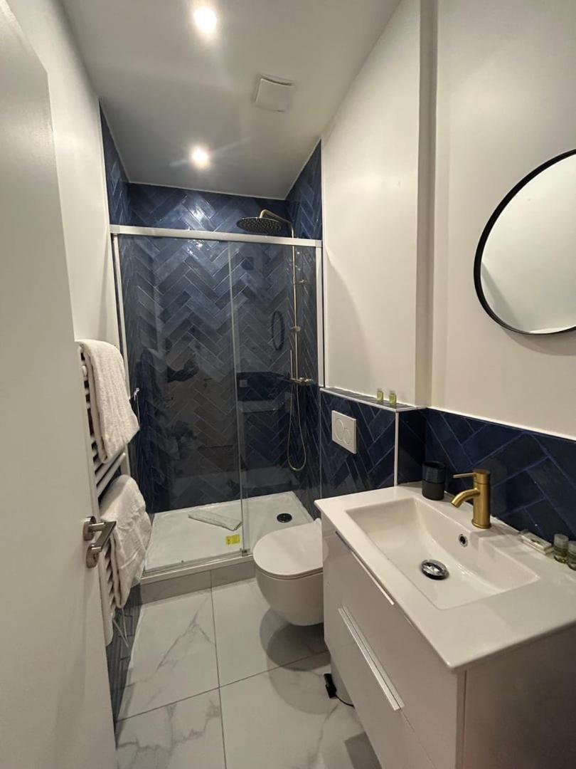 Appartement Cosy - Quartier Saint-Georges - 4P Париж Екстер'єр фото